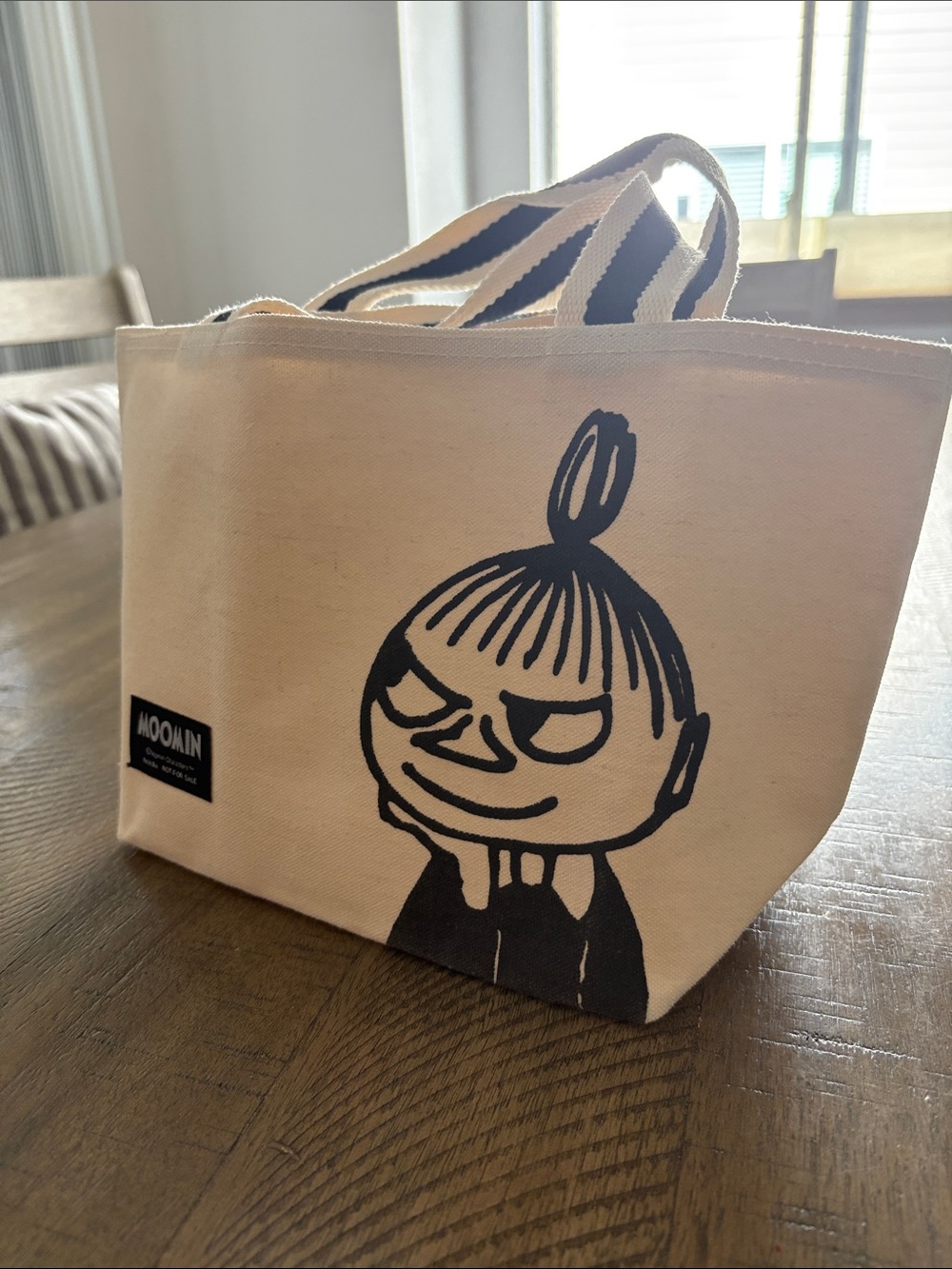 Moomin Cream Canvas Tote Bag with Black Graphic - Picture 6 of 8